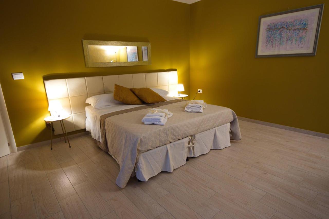 Dimora Offidius Bed & Breakfast L'Aquila Exterior photo