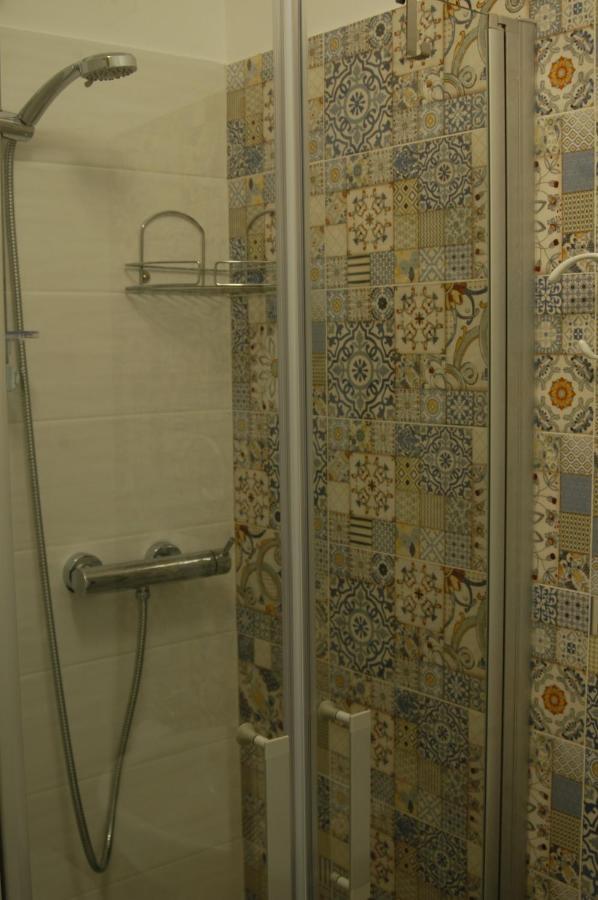 Dimora Offidius Bed & Breakfast L'Aquila Exterior photo