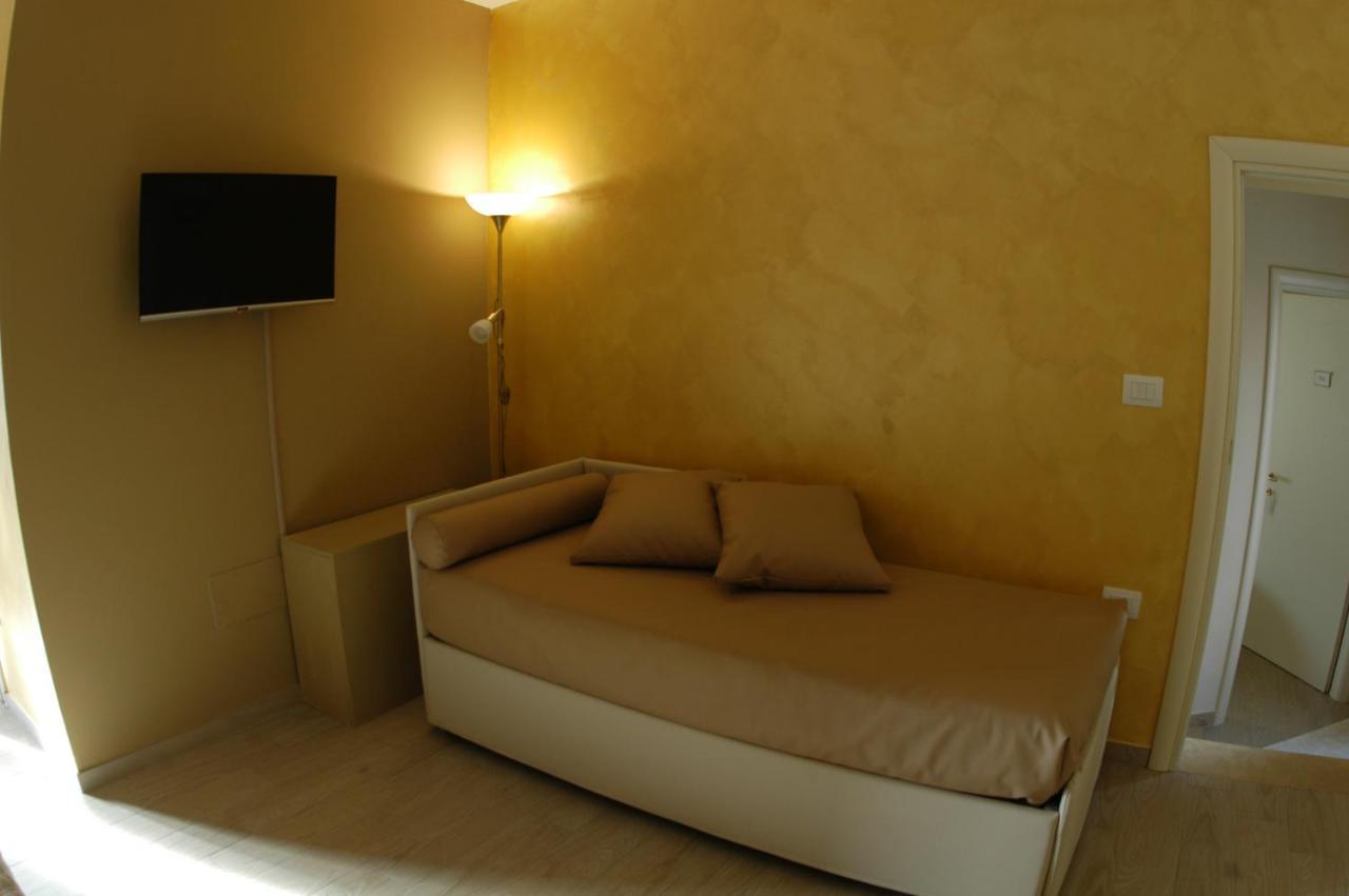 Dimora Offidius Bed & Breakfast L'Aquila Exterior photo